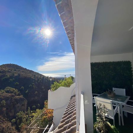 Mirador De La Axarquia Apartman Frigiliana Kültér fotó