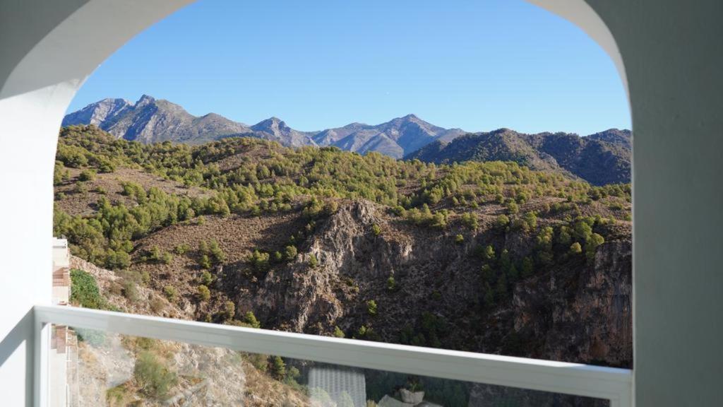 Mirador De La Axarquia Apartman Frigiliana Kültér fotó