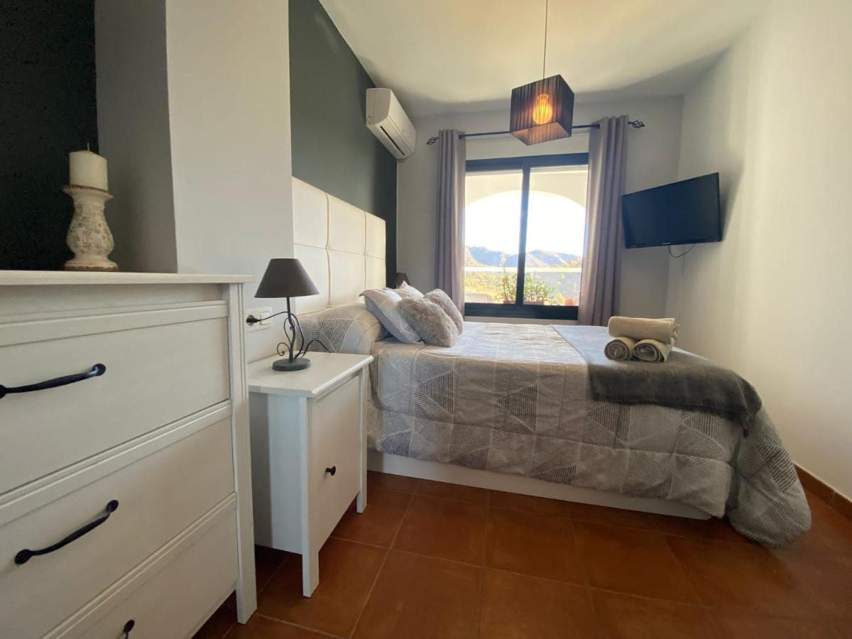 Mirador De La Axarquia Apartman Frigiliana Kültér fotó